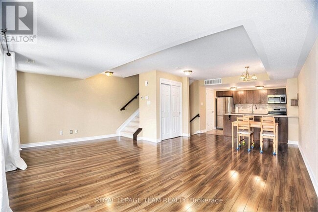 Building Photo - 283 Titanium Private