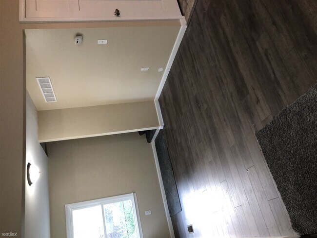 Foto del edificio - 3 br, 2 bath House - 1151 E George Ave