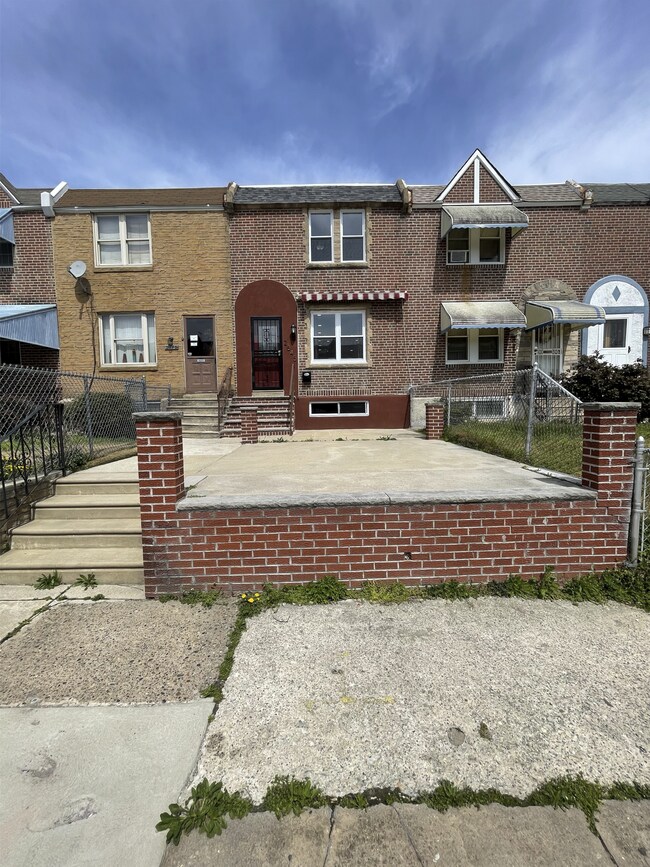 2545 S Bellford St, Philadelphia, PA 19153 House Rental in