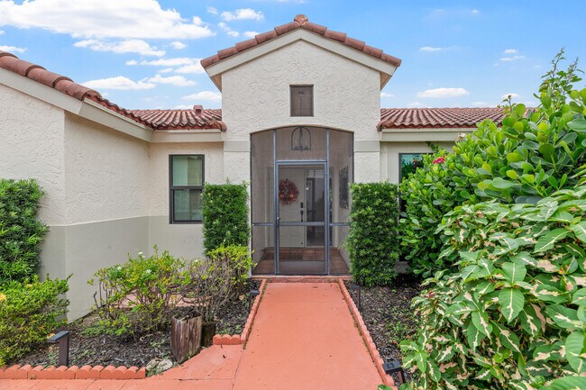 Foto del edificio - 12541 Shoreside Ln