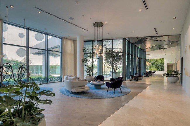 Foto del edificio - 650 NE 31st St