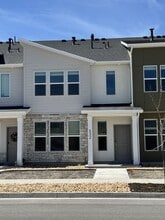 Building Photo - 532 S 1215 W