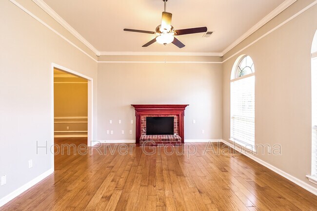 Foto del edificio - 109 Stratshire Ln