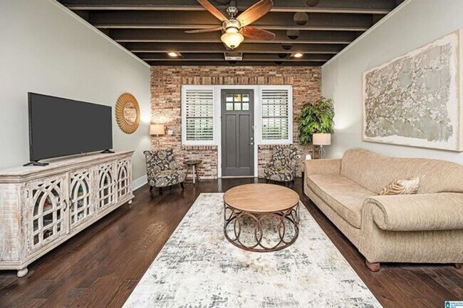 Building Photo - Fabulous 3/3 Townhouse in Edenton