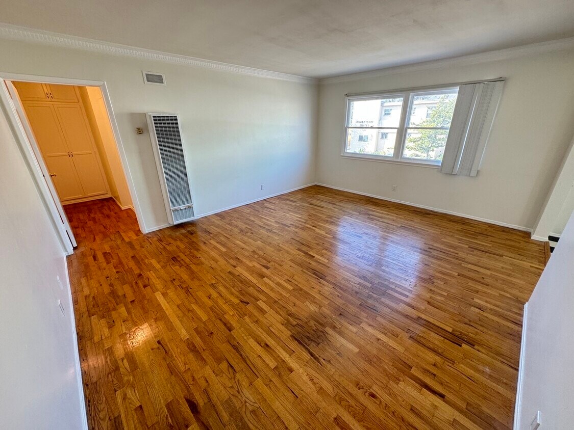 1716 S Robertson Blvd Unit 1, Los Angeles, CA 90035 Apartments in Los