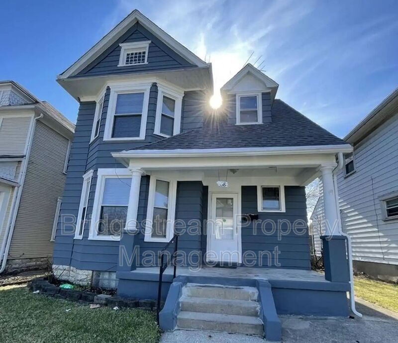 Photo - 38 Pioneer St