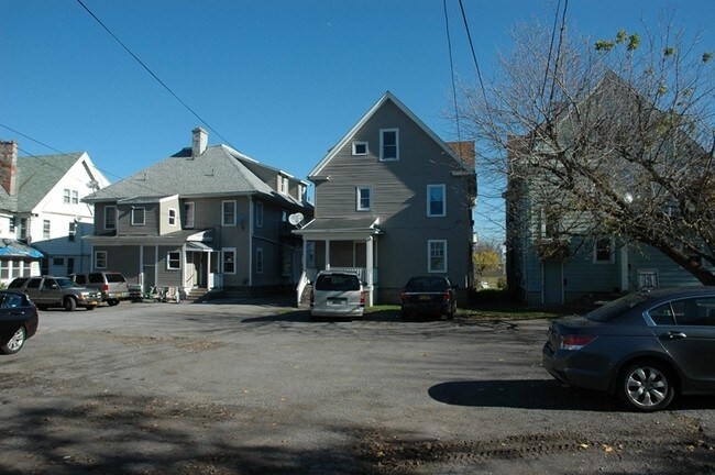 Foto del edificio - 431 Lake Ave
