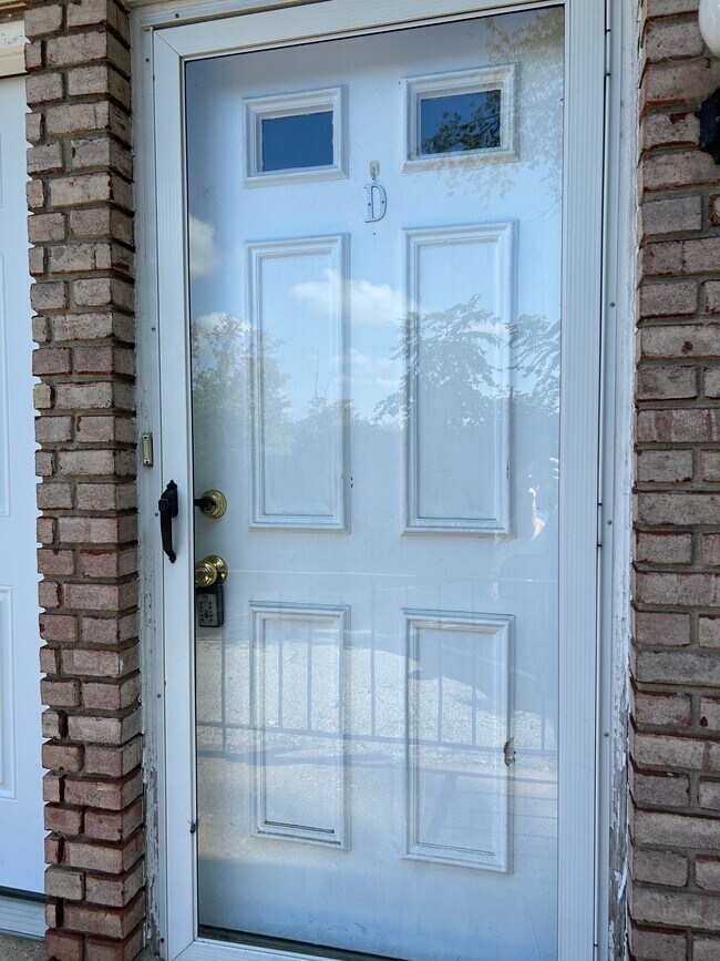 Foto del edificio - 79 Wallace Ln