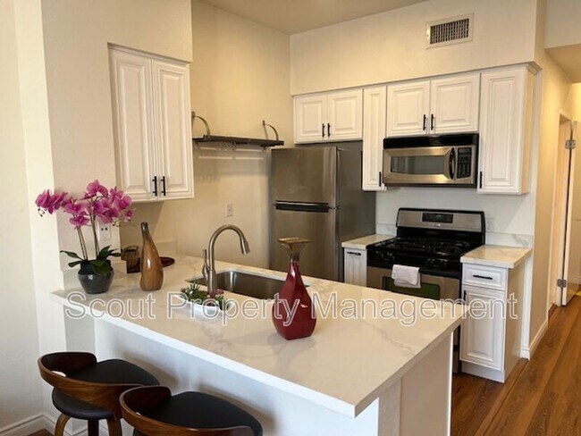 Foto del edificio - 445 Island Ave