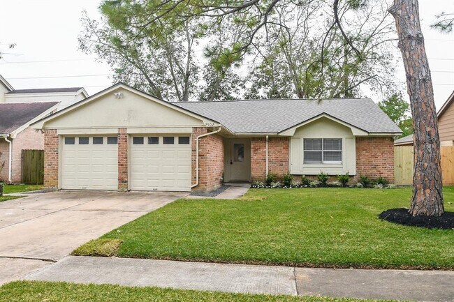 Building Photo - 2502 Long Reach Dr