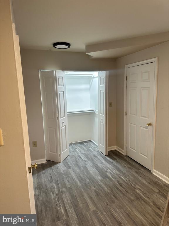 Building Photo - 7510 E Plateau Dr