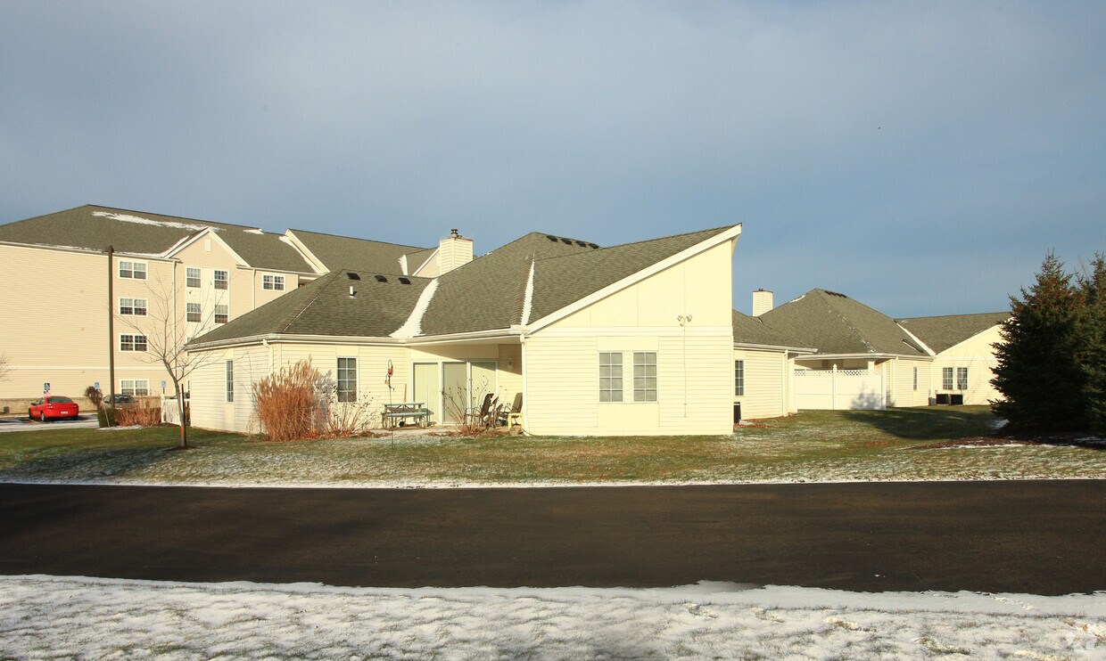 Building Photo - Holy Spirit Villas I