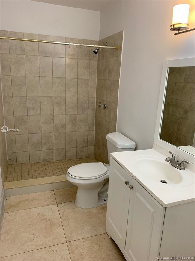 Foto del edificio - 13900 SW 90th Ave