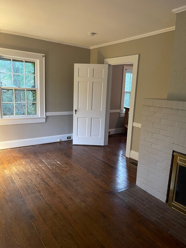 Building Photo - 7006 Sardis Rd