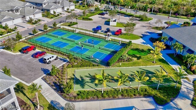 Foto del edificio - 286 Indies Dr E