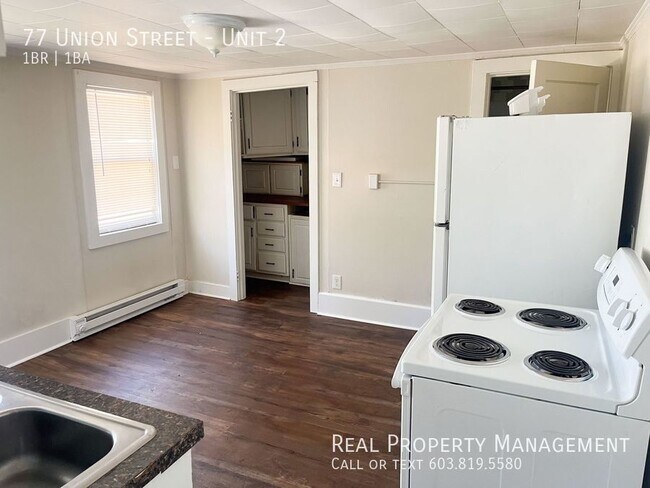 Building Photo - One bedroom in downtown Somersworth!