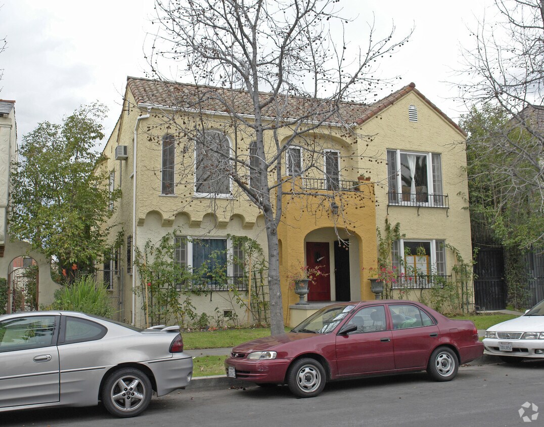 Foto principal - 439 N Orange Grove Ave