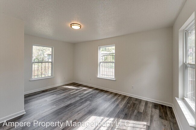 Foto del edificio - 2 br, 1 bath House - 4554 Virginia Ave