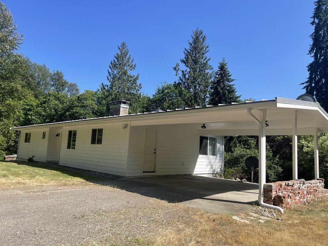 Primary Photo - 9424 Carnation-Duvall Rd NE