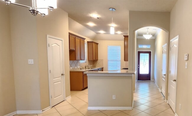 Building Photo - 24502 Carlton Springs Ln