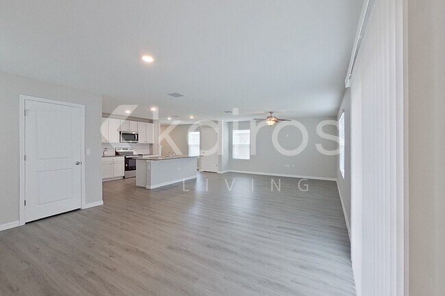 Foto del edificio - 8650 SW 44th Ct