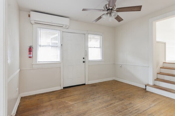 Foto del edificio - 4309 Jack St