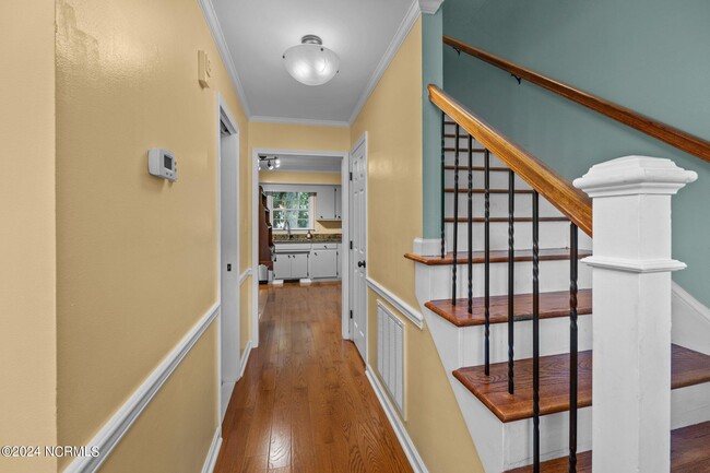 Building Photo - 3203 Hunt Club Ln