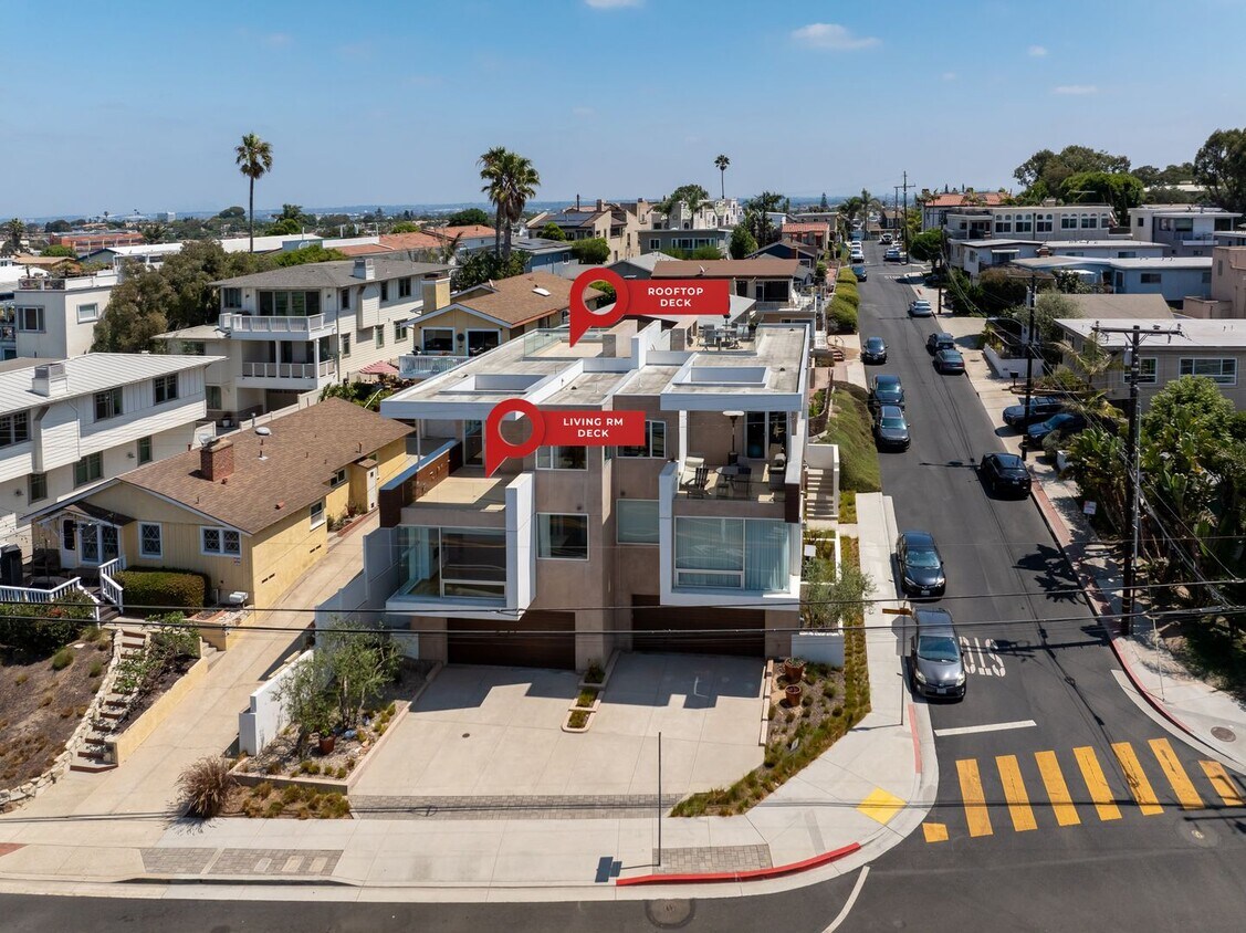 Primary Photo - 4BR3.5BA + OFFICE! NEWER CONSTRUCTION, MOD...