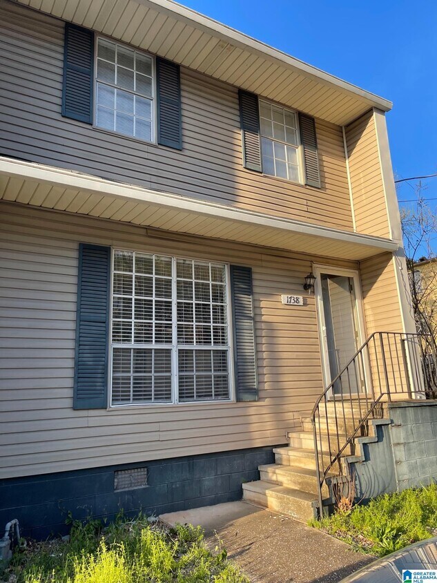 1738 14th Terrace S, Birmingham, AL 35205 Townhome Rentals in Birmingham AL