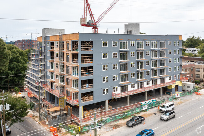 Construction - 555 Boulevard