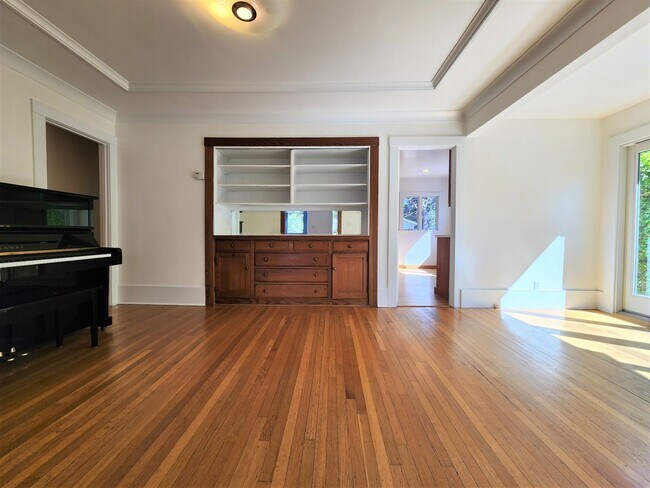 Foto del edificio - Charming Single Family Home in Downtown Palo Alto Available Now!