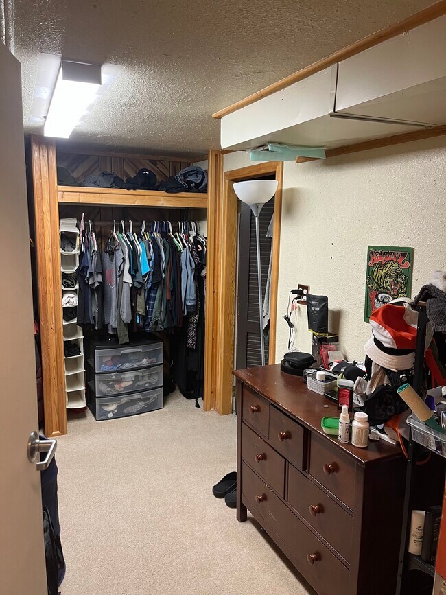 Foto del edificio - 470 S 39th St