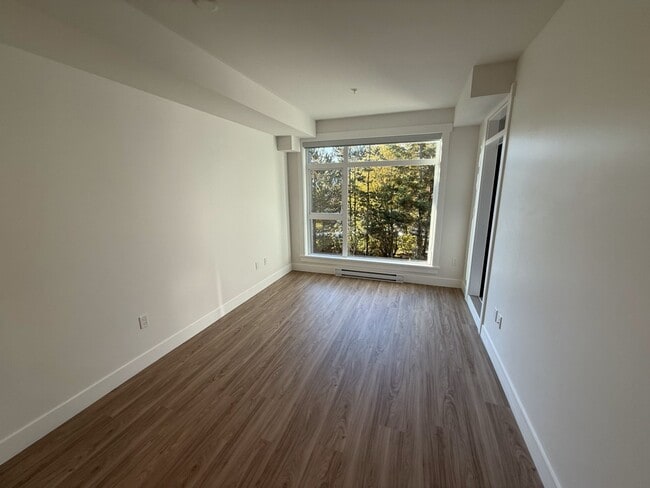 Building Photo - 6320 Sentinal Dr