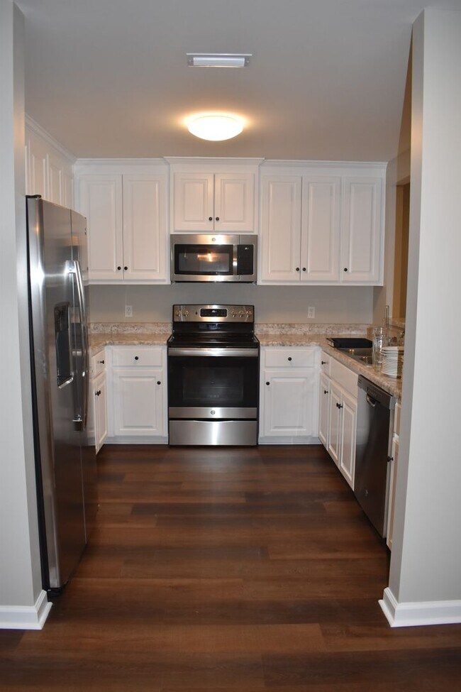 Foto del edificio - Woodland Park Townhomes, Enterprise,AL