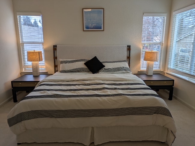 Building Photo - 105 Donegan Ct