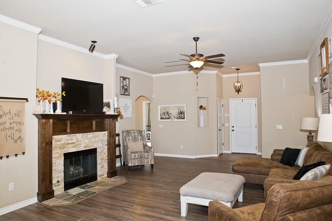 Building Photo - 3913 Caraway Ln