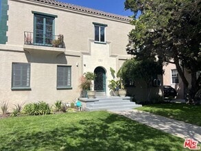 Building Photo - 741 S Mansfield Ave