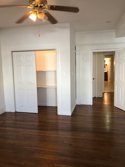 Foto del edificio - 126 Glenville Ave