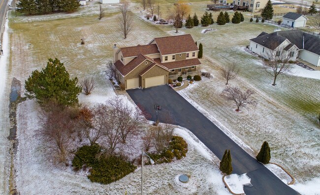 Building Photo - 2998 E 2360th Rd