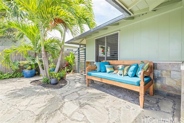 Building Photo - 337 N Kainalu Dr