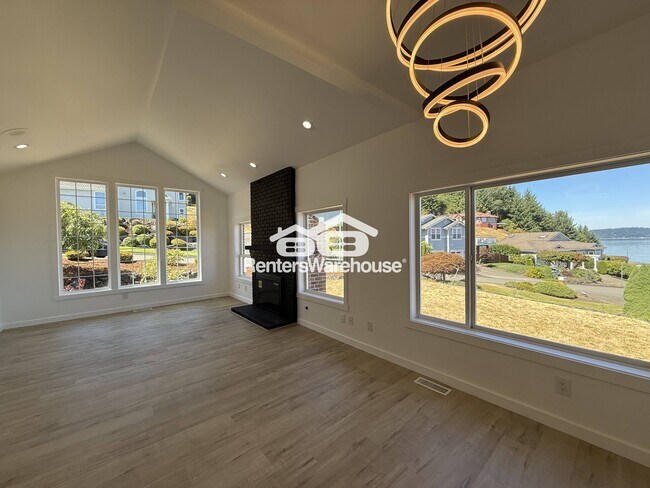 Foto del edificio - 2805 Chambers Bay Dr