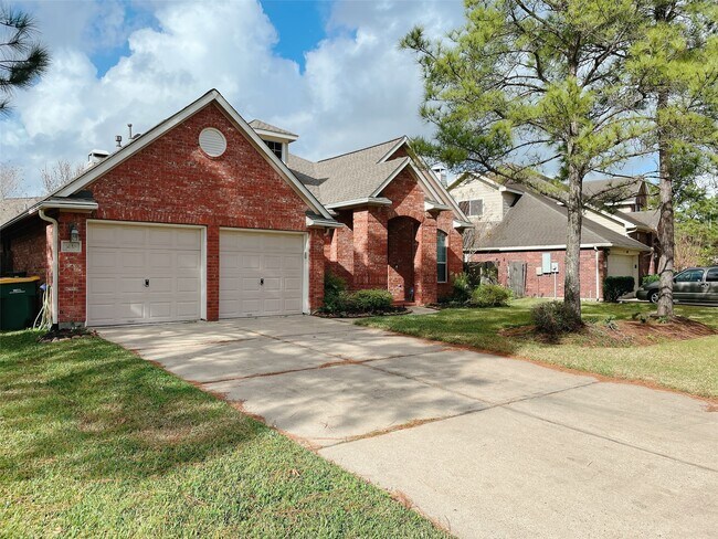 Foto del edificio - 3118 Autumnjoy Dr