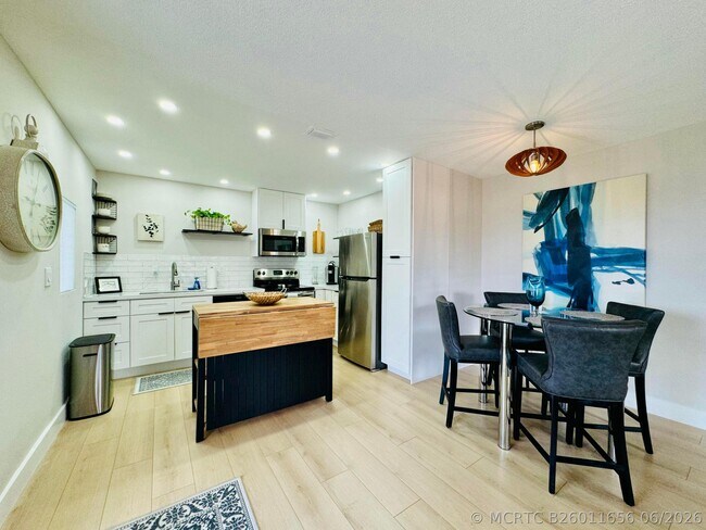 Foto del edificio - 3201 NE 29th St