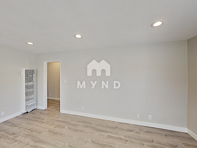 Building Photo - 2990 Chevy Way