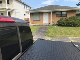 Foto principal - 127 Spencer Ave