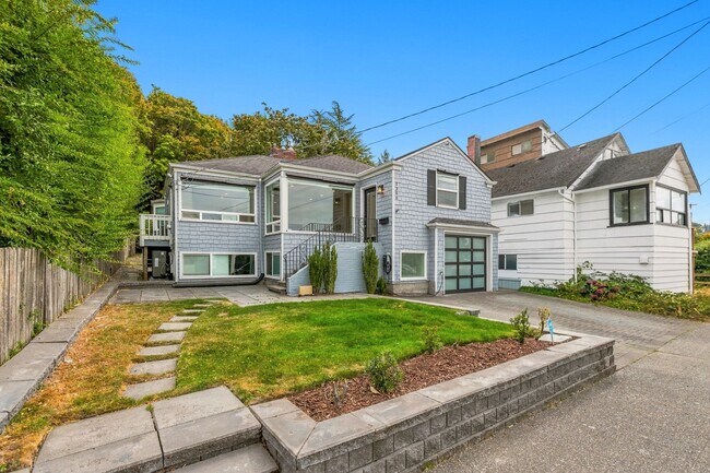 Foto del edificio - 5306 Beach Dr SW