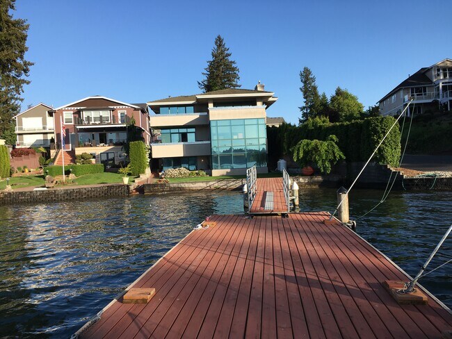 Foto del edificio - 15422 Rose Rd SW