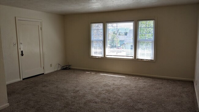 Foto del edificio - Nice 2 bed/1 bath located in the Whiteaker...