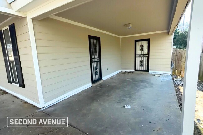 Foto del edificio - 5775 Ashridge Pl