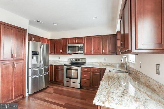 Building Photo - 6316 Over See Ct